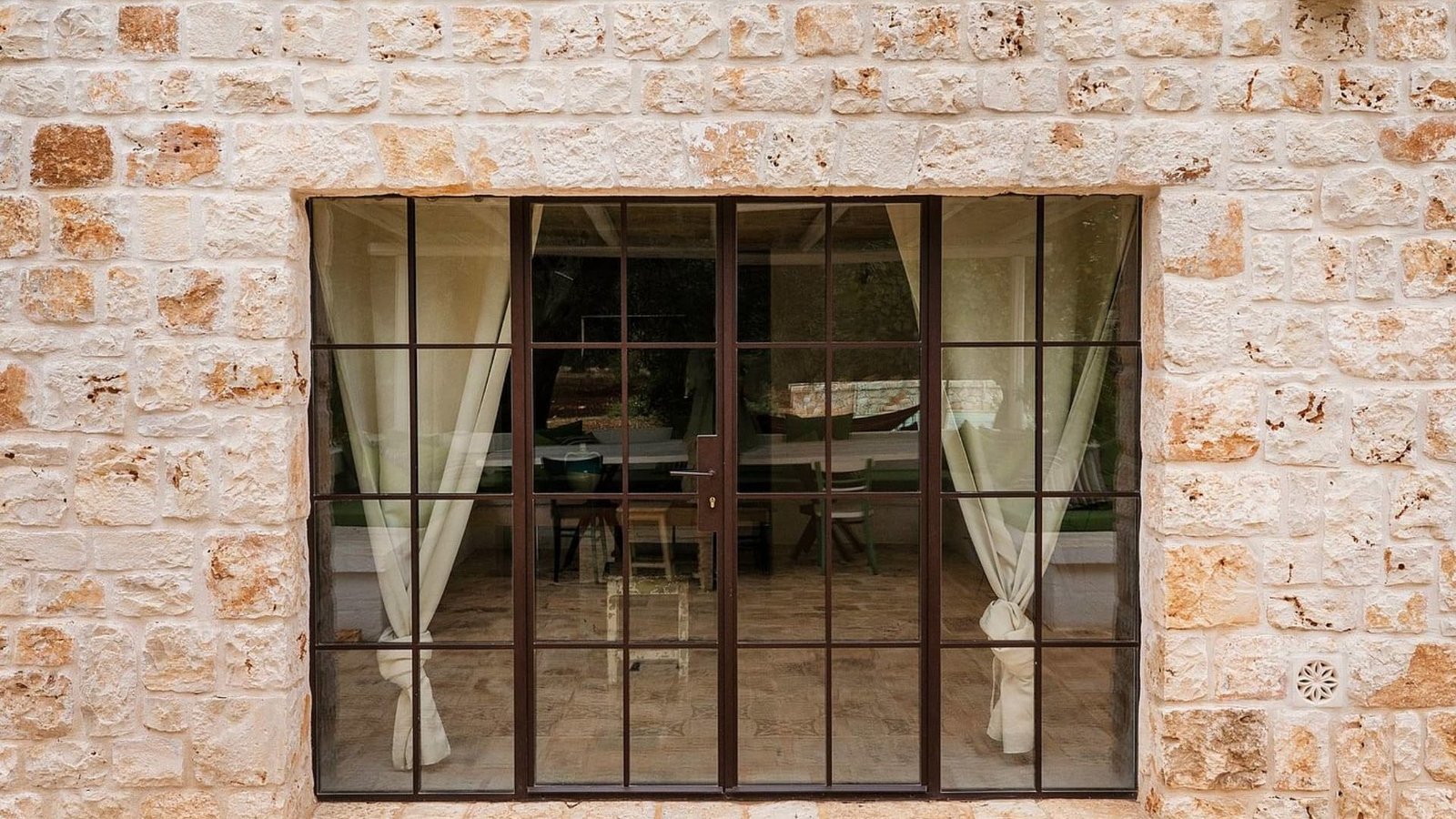 fluid_glass_steel_window_door_5 fluid_glass_steel_window_door_5